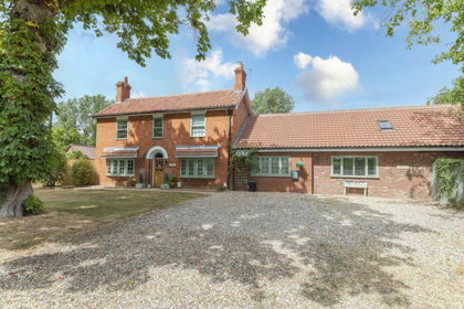 1.1 acres of House with Land for sale in Mattishall