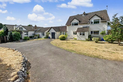 1.3 acres of House with Land for sale in Coffinswell