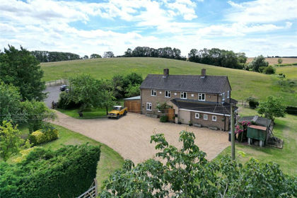 73.6 acres of Farmhouse for sale in Catworth