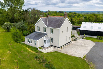 20 acres of Smallholding for sale in Llandissilio West