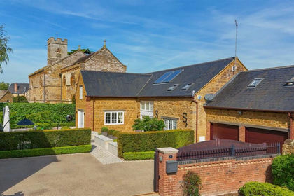 Barn Conversion for sale in Hannington