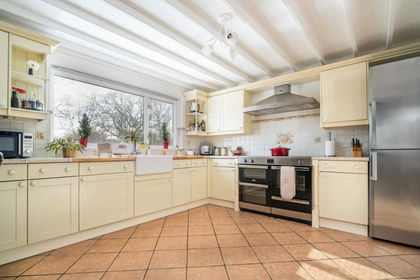 5 acres of House with Land for sale in Shalfleet