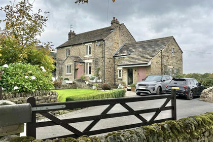 3.5 acres of Agricultural Land for sale in Chisworth