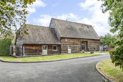 Barn Conversion for sale in Stoke Orchard