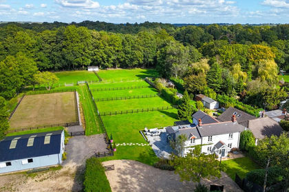 2.7 acres of Land for sale in Wellow