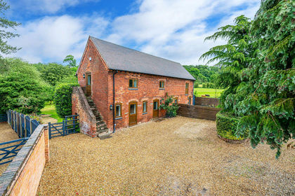 Barn Conversion for sale in Lower Penn