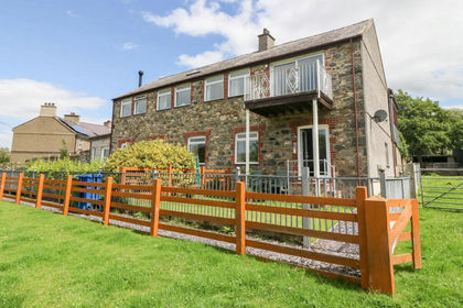 1.8 acres of Land for sale in Llandwrog