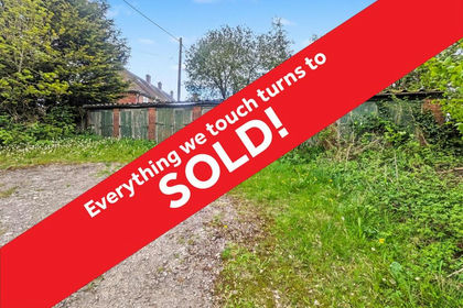 Development Land for sale in Draycott in the Moors