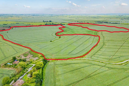 95.5 acres of Arable Land for sale in Burmarsh