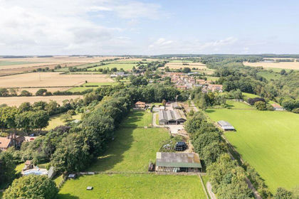 32 acres of Agricultural Land for sale in Brompton
