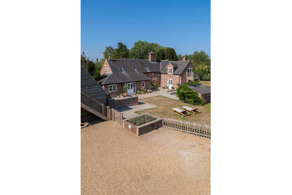 2.5 acres of House with Land for sale in Clotton Hoofield