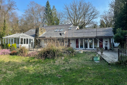 1.6 acres of Property for sale in Felbridge