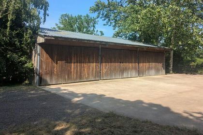 11.6 acres of Equestrian property for sale in Yelvertoft