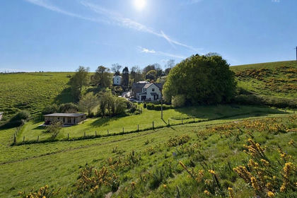 Barn Conversion for sale in East Allington