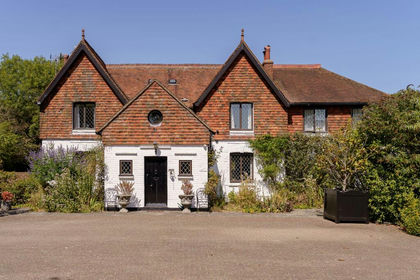 4.5 acres of House with Land for sale in Crowborough