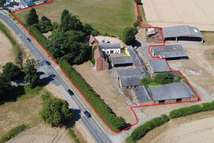 7.4 acres of Farmhouse for sale in Cotgrave