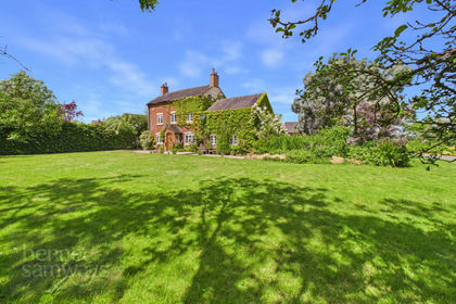 4 acres of House with Land for sale in Snelston
