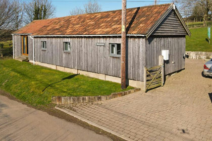 Barn Conversion for sale in Marwood