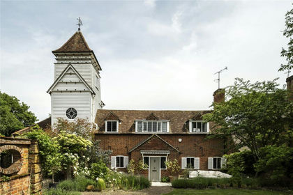 Barn Conversion for sale in Bisham
