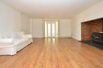 1 acre of House with Land for sale in East Winch