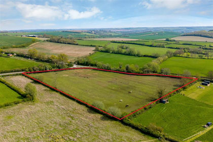 4.4 acres of Farmland for sale in Lyddington