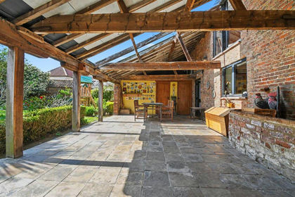 Barn Conversion for sale in Worlaby