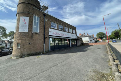 Workshop for sale in Birmingham Northfield