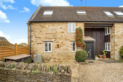 Land for sale in Duns Tew