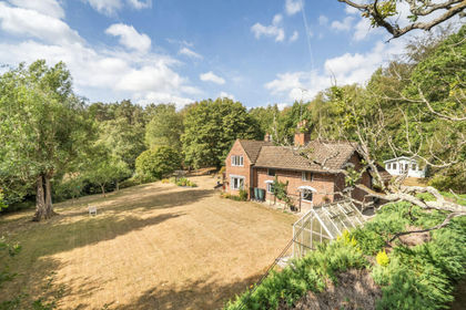 1.5 acres of House with Land for sale in Ashurst Wood