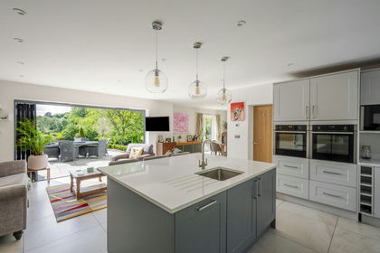 2.5 acres of House with Land for sale in Stapleford