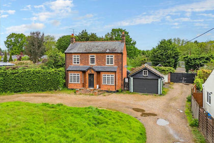 1.7 acres of Land for sale in Brentwood and Ongar