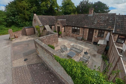 Barn Conversion for sale in Warminster