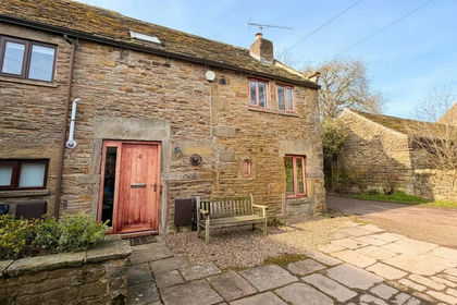 Barn Conversion for sale in Silkstone