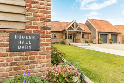 Barn Conversion for sale in Newton-in-the-Isle