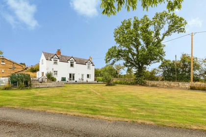 3 acres of House with Land for sale in Minera