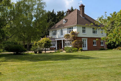 1.4 acres of House with Land for sale in Great Maplestead