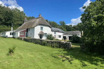 1.6 acres of Barn Conversion for sale in Broadhempston