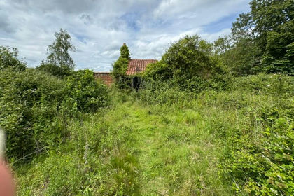 Development Land for sale in Podington