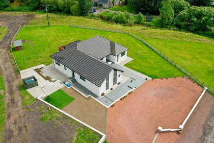 6 acres of Smallholding for sale in Dumfriesshire, Clydesdale and Tweeddale
