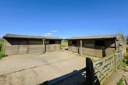 8 acres of Agricultural Land for sale in Roborough