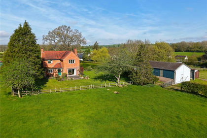 3.7 acres of House with Land for sale in Bosbury