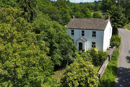 25 acres of House with Land for sale in Hewelsfield and Brockweir