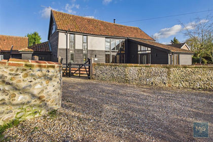 Land for sale in Finningham