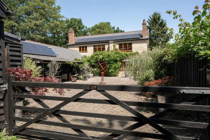 1.3 acres of House with Land for sale in Thurston