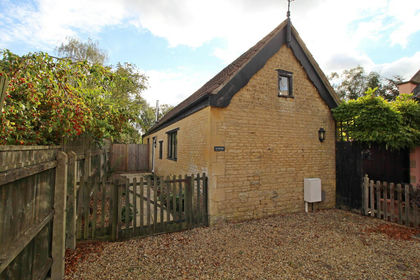 Barn Conversion for sale in Maxey