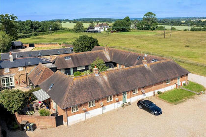 Barn Conversion for sale in Stanford Rivers