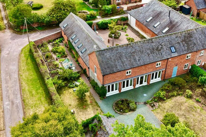 Barn Conversion for sale in Loggerheads