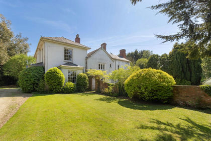 6.5 acres of Land for sale in Little Marcle