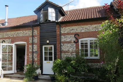 Land for sale in Woodford