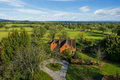 2.7 acres of Historic House for sale in Capel